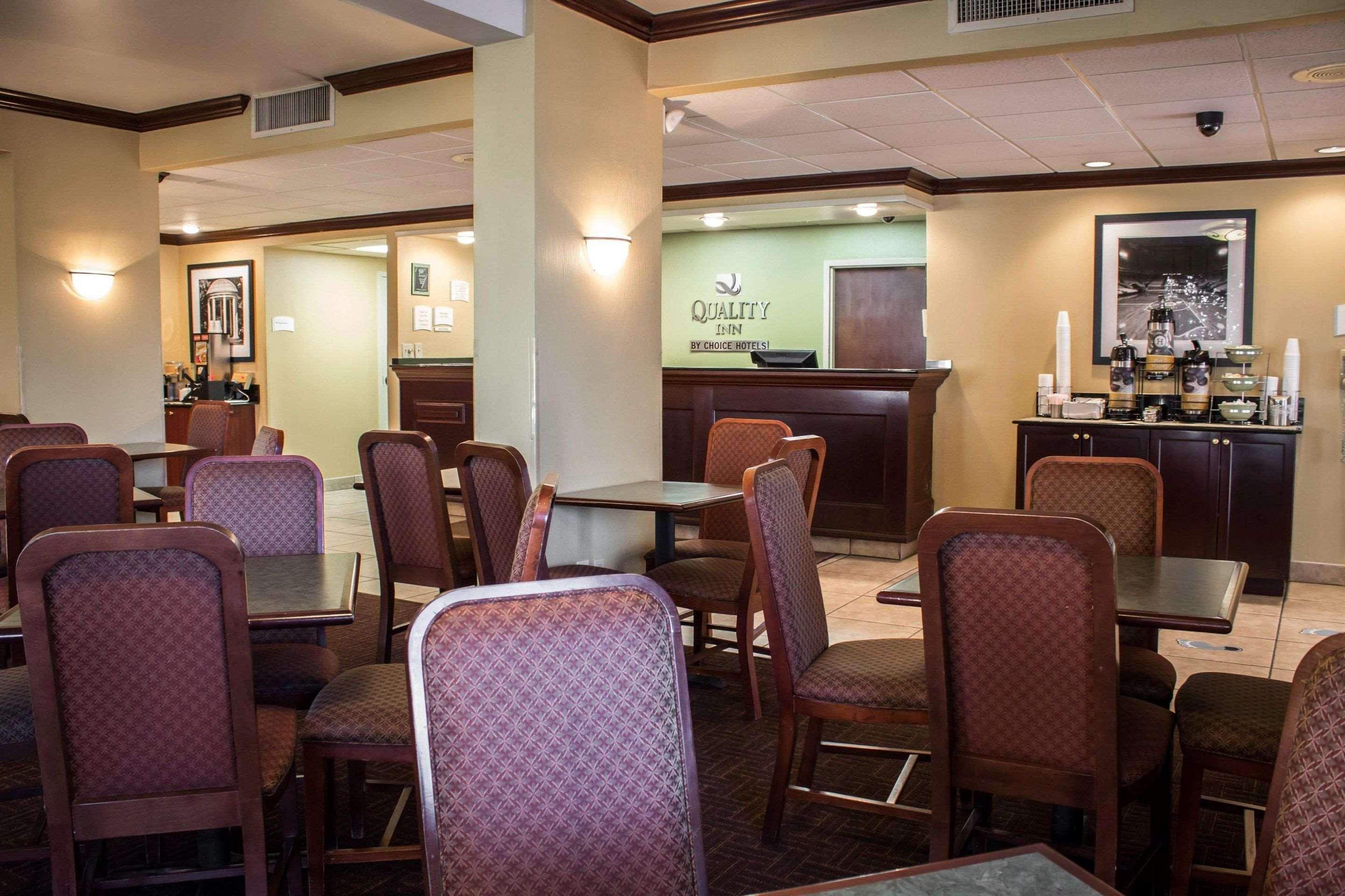 Hampton Inn 채플 힐 외부 사진