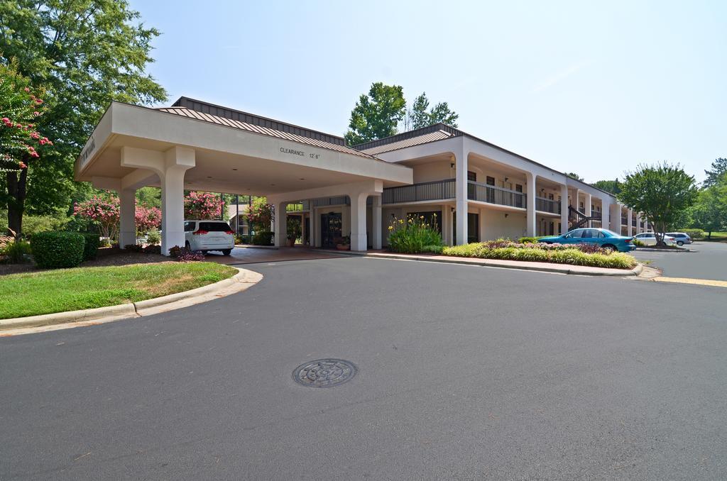Hampton Inn 채플 힐 외부 사진